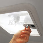 סקיי לייט לקרוואן